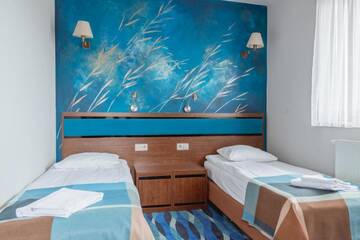Фото номера Суперлюкс с кроватью размера &quot;king-size&quot; Отель Hotel Willa Złota г. Карвия 7