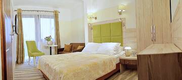 Фото номера Двухместный номер с 1 кроватью Отель Hotel Willa Złota г. Карвия 3